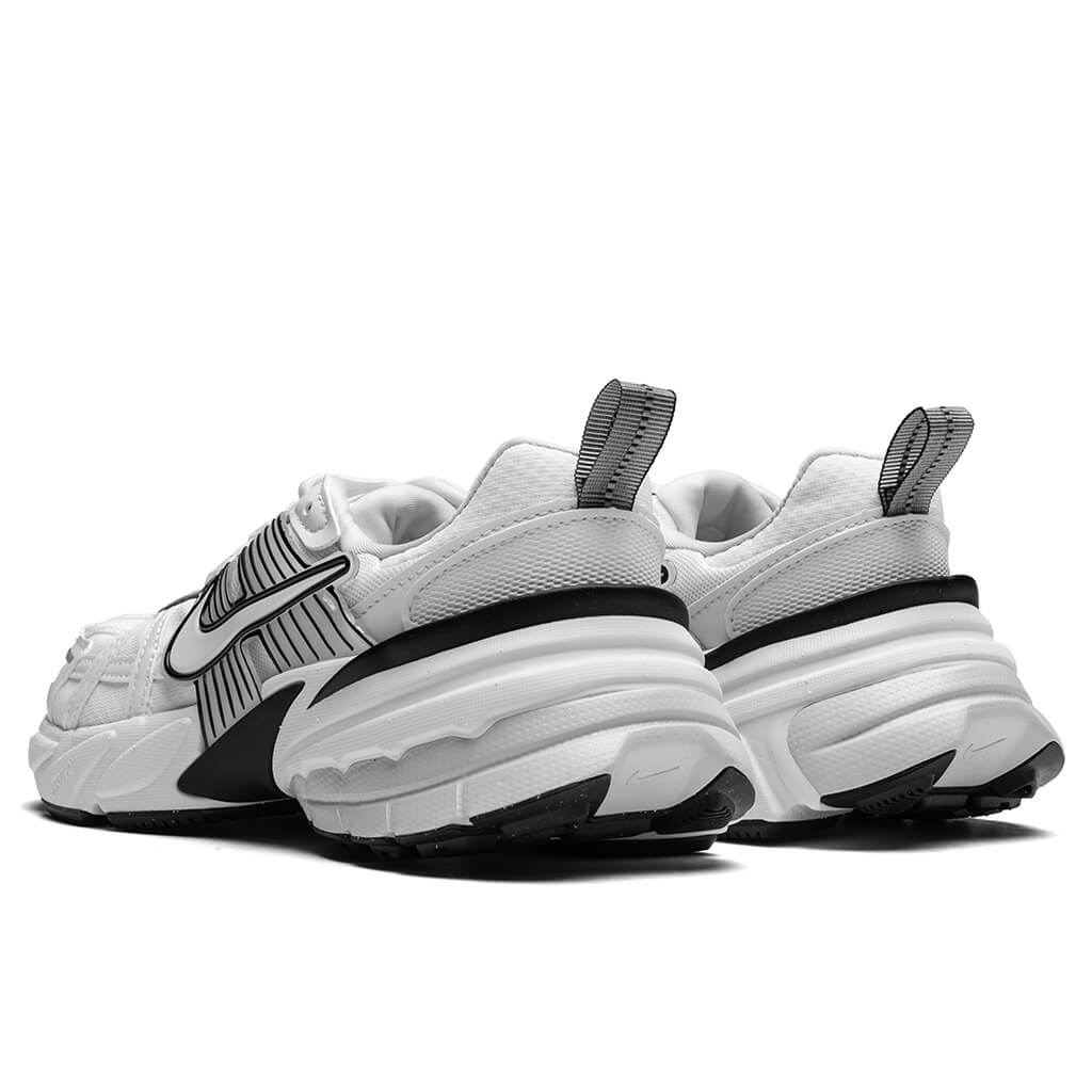Women's V2K Run - White/Platinum Tint/Summit White - Image 3