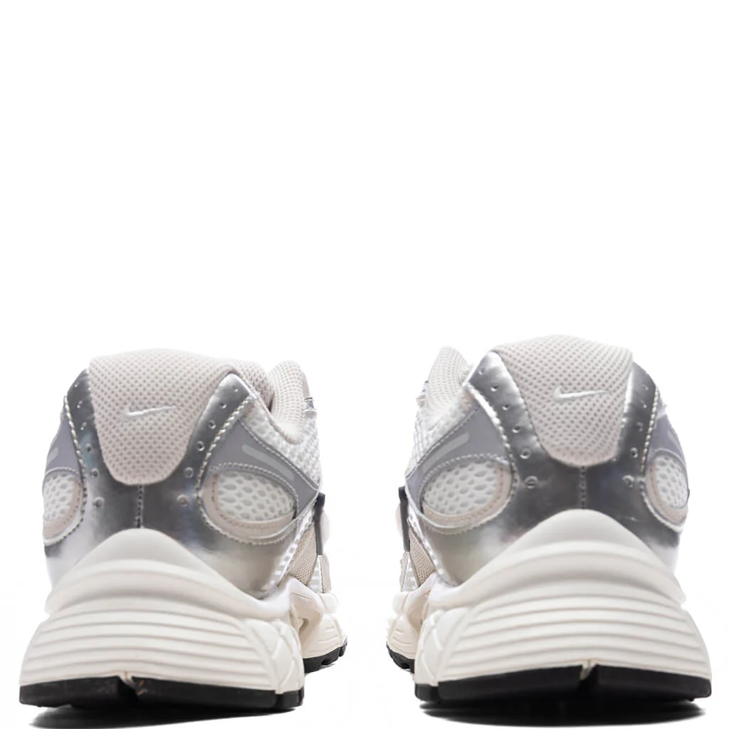 Women's V5 RNR - Summit White/Light Orewood Brown/Sail/Black - Image 3