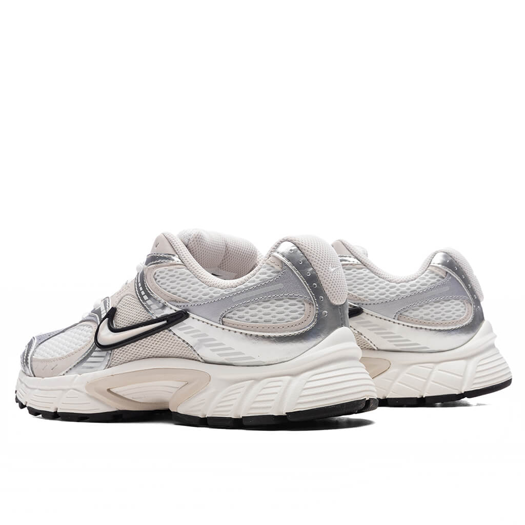 Women's V5 RNR - Summit White/Light Orewood Brown/Sail/Black - Image 4