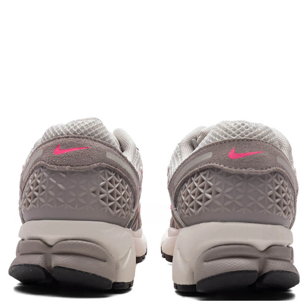 Women's Zoom Vomero 5 - College Grey/Sail/Light Bone/Medium Ash - Image 4