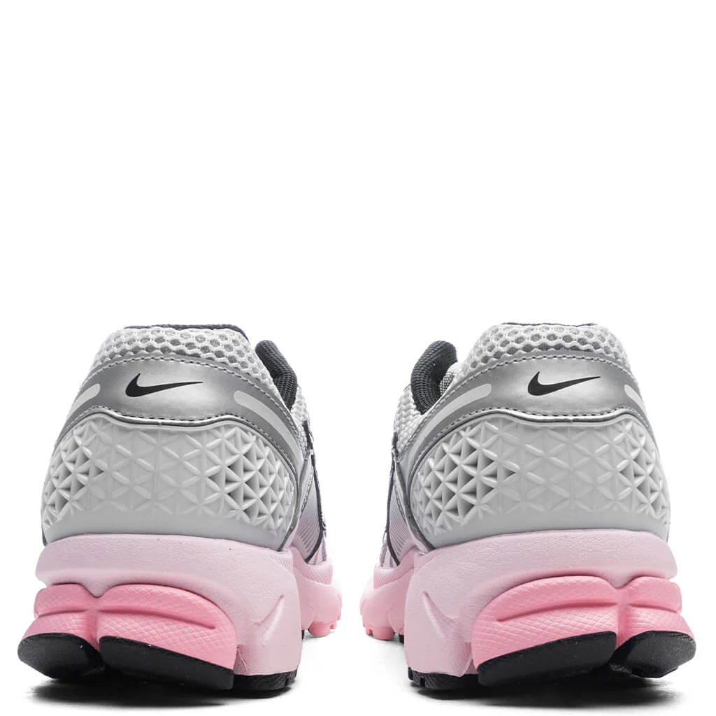 Women's Zoom Vomero 5 - Photon Dust/Metallic Silver/Pink Foam - Image 4