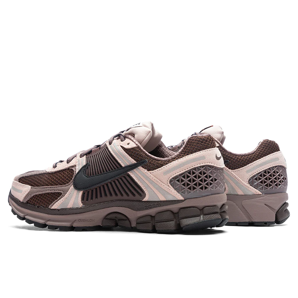 Women's Zoom Vomero 5 - Plum Eclipse/Black/Pink Oxford - Image 3
