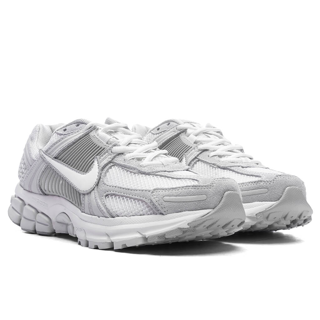 Women's Zoom Vomero 5 - Pure Platinum/Summit White/Platinum Tint - Image 2