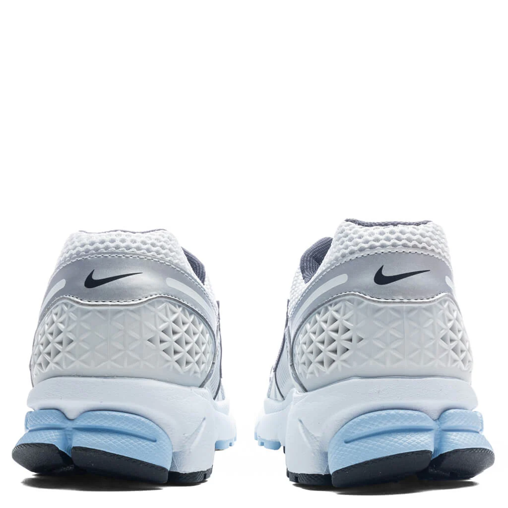 Women's Zoom Vomero 5 - White/Metallic Silver/Pure Platinum - Image 4
