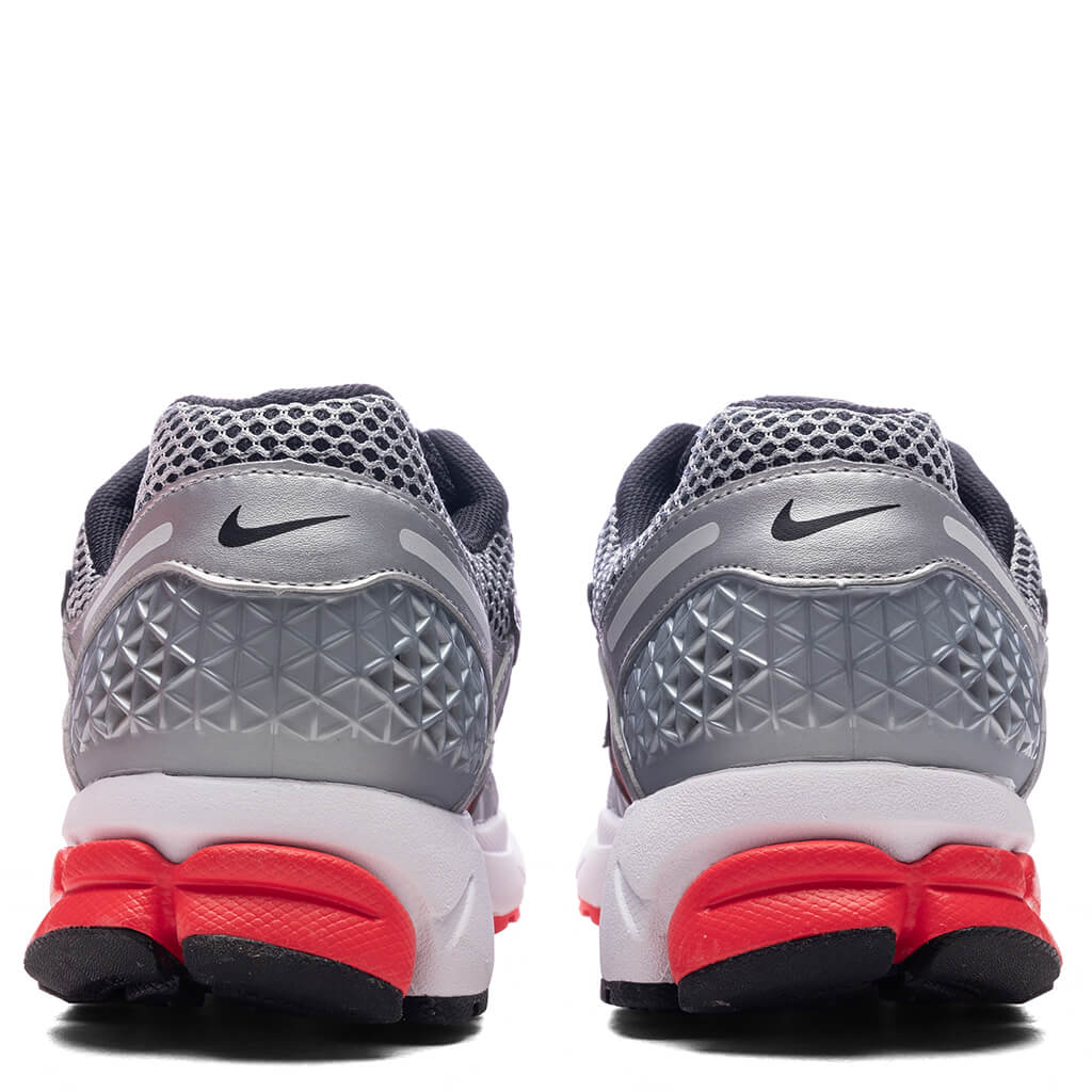 Zoom Vomero 5 - Metallic Silver/Black/FLT Silver - Image 4