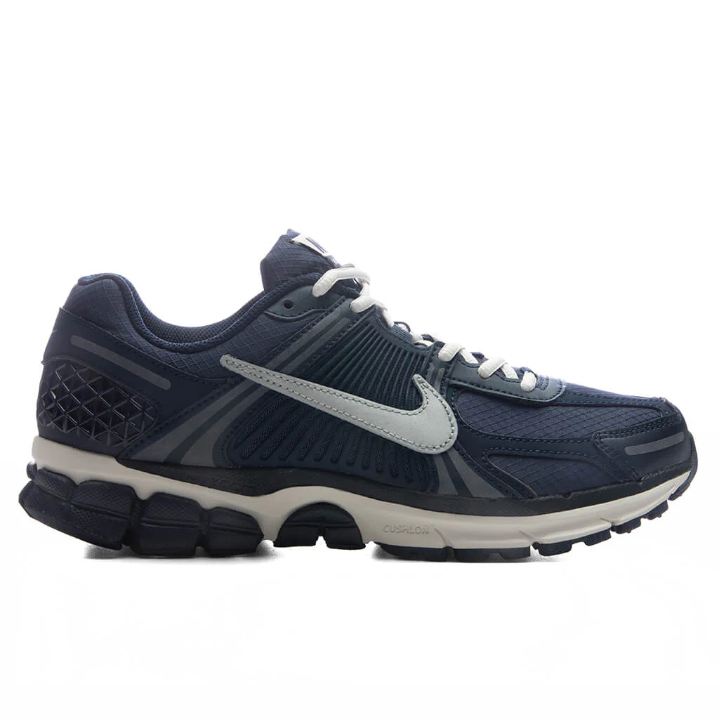 Zoom Vomero 5 SE - Blue Void/Metallic Silver/Midnight Navy
