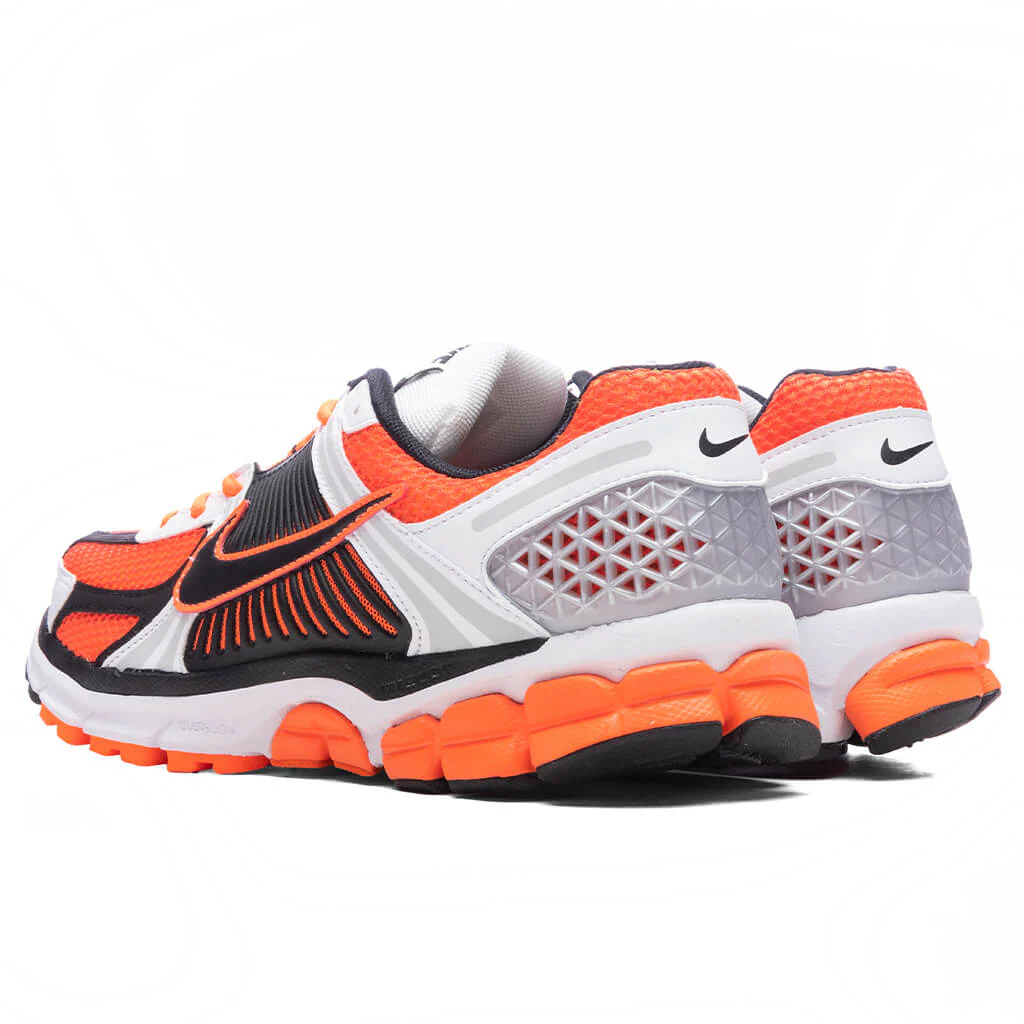 Zoom Vomero 5 - Total Orange/Black/White/Metallic Platinum - Image 3