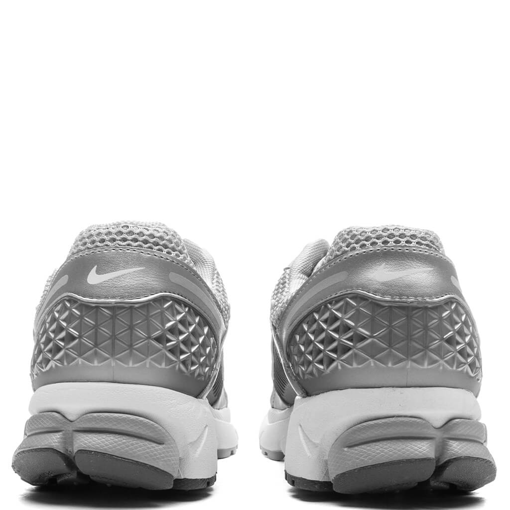 Zoom Vomero 5 - Wolf Grey/White/Metallic Silver - Image 4