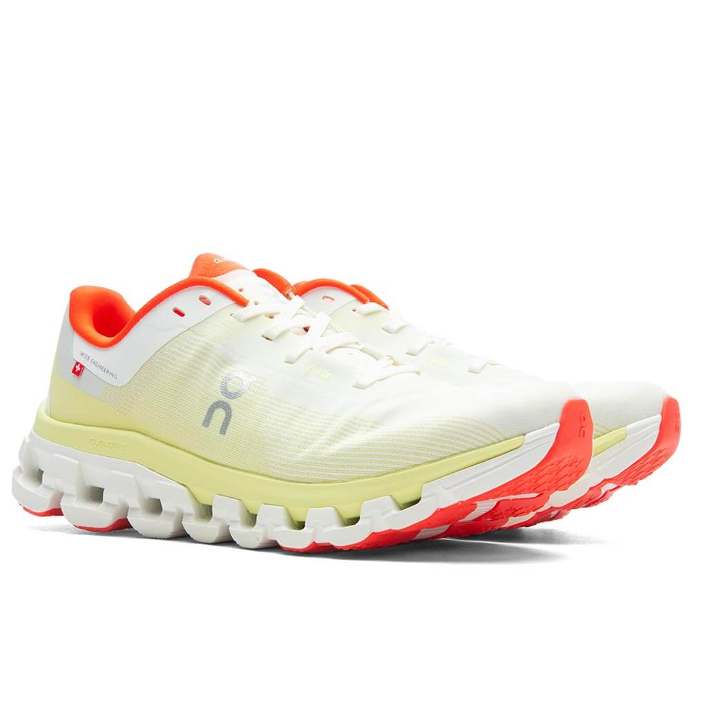 Women's Cloudflow 4 - White/Hay - Image 2