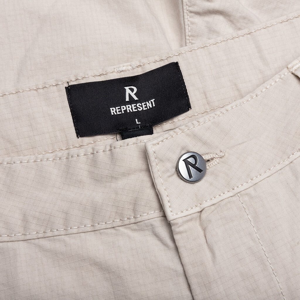 Front Pocket Cargo Short - Champagne - Image 4