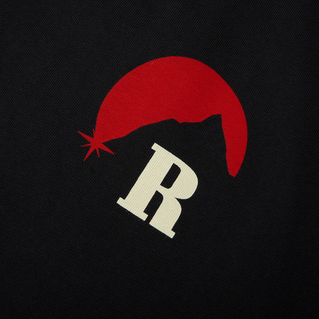 Moonlight Regatta Tee - Vintage Black/Red/Blue - Image 3