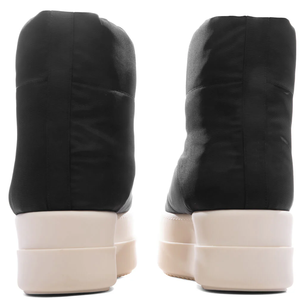 Mega Bumper Low Lunar - Black/Milk - Image 4