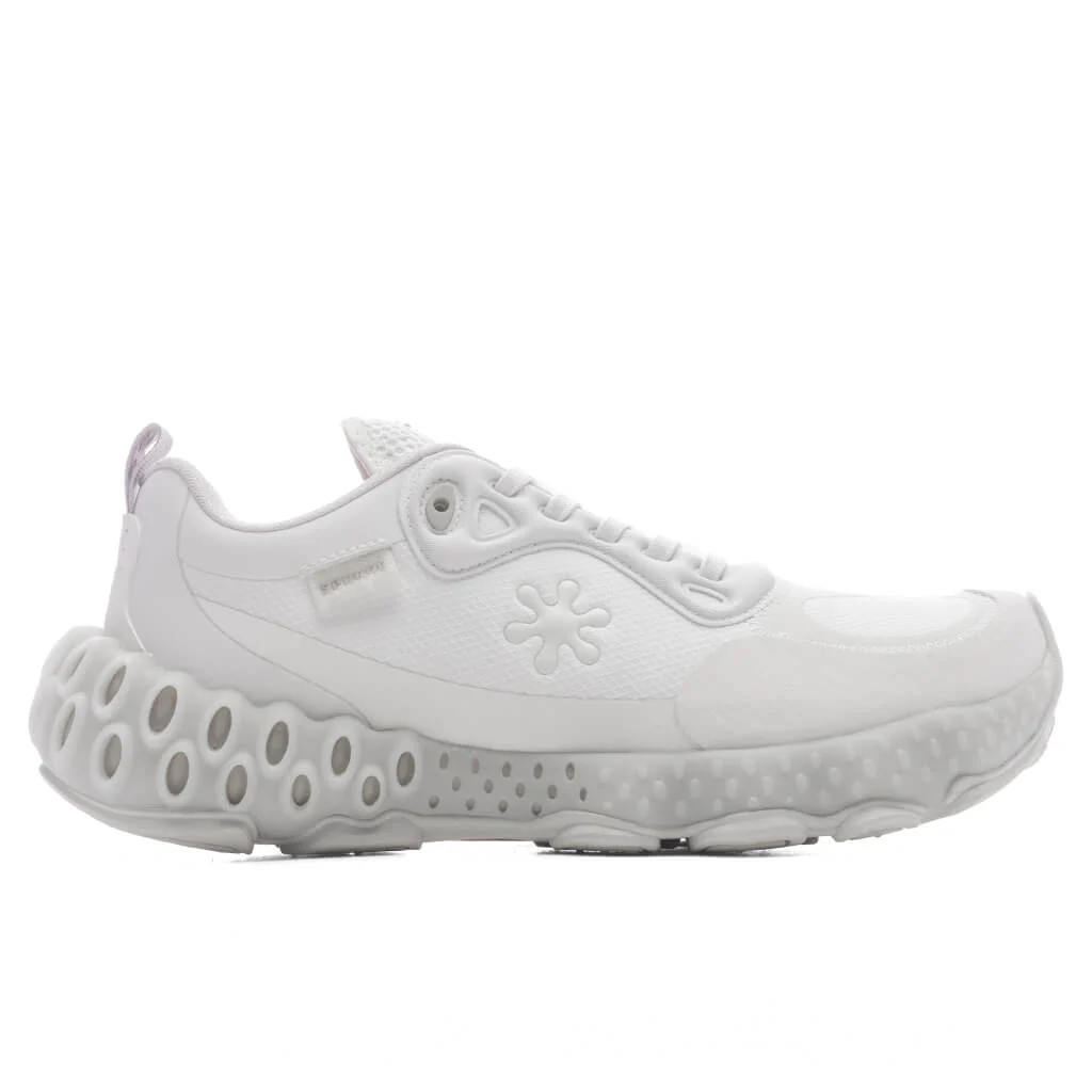 Salehe Bembury x SPUNGE Osmosis 'Feta' - White/White/White