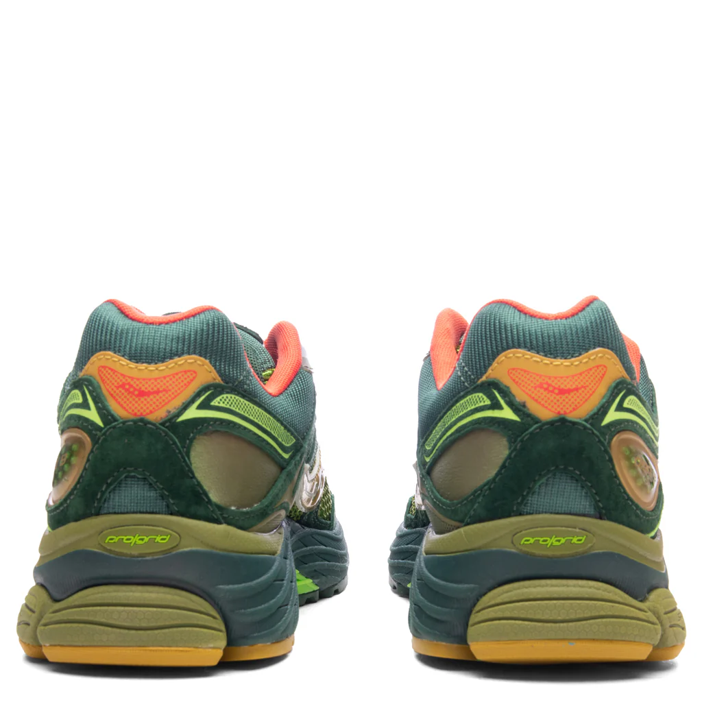 Saucony x Starcow Progrid Omni 9 - Green/Orange - Image 4