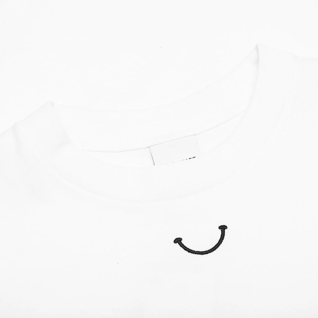 Smile S/S T-Shirt - White - Image 3