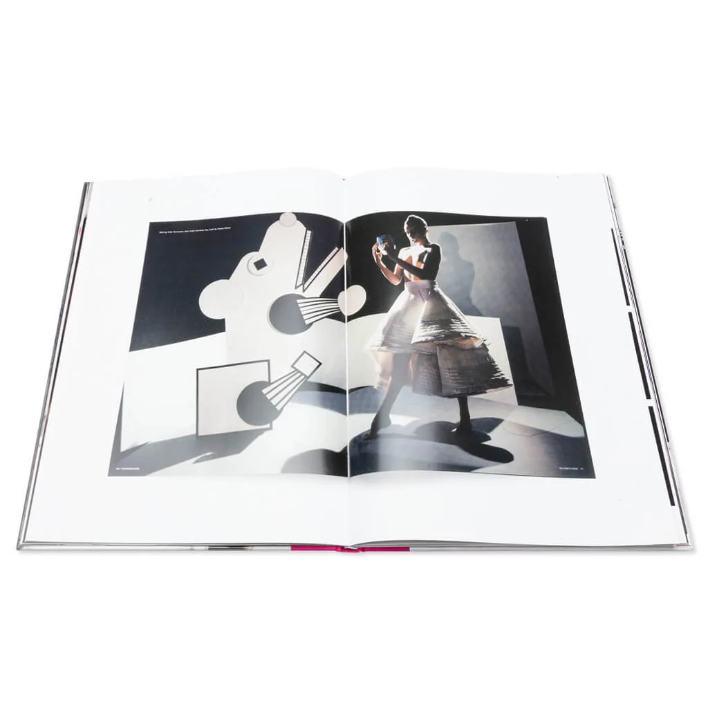 Yohji Yamamoto - Image 4