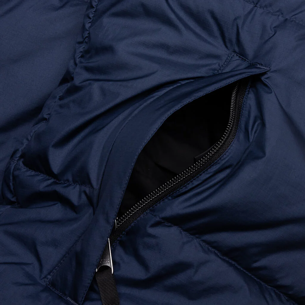 1996 Retro Nuptse Jacket - Summit Navy/Black - Image 4