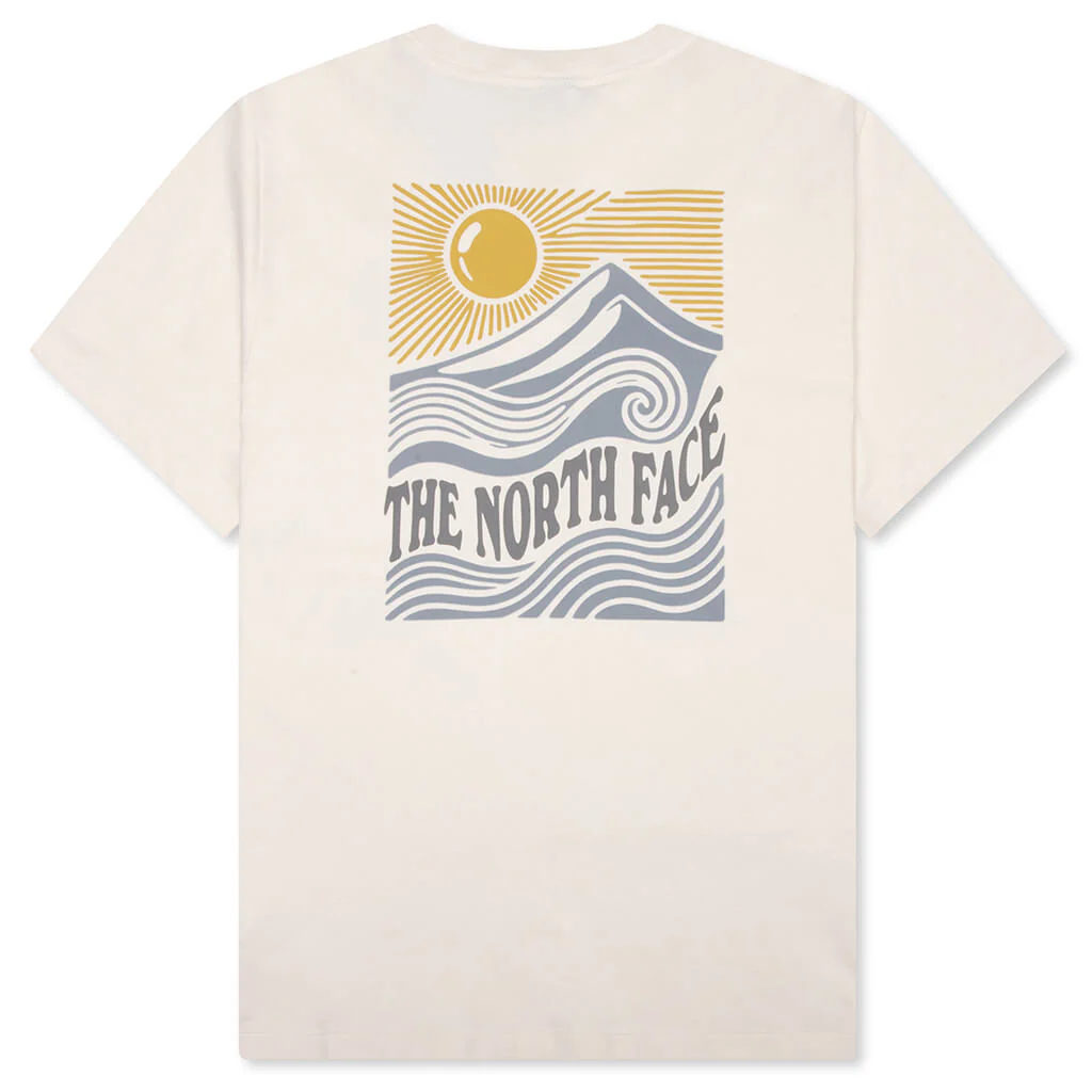 Mountain Escape Relaxed S/S Tee - White Dune - Image 2
