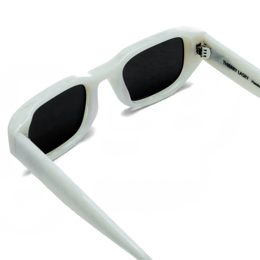 Victimy 079 - White/Black - Image 3