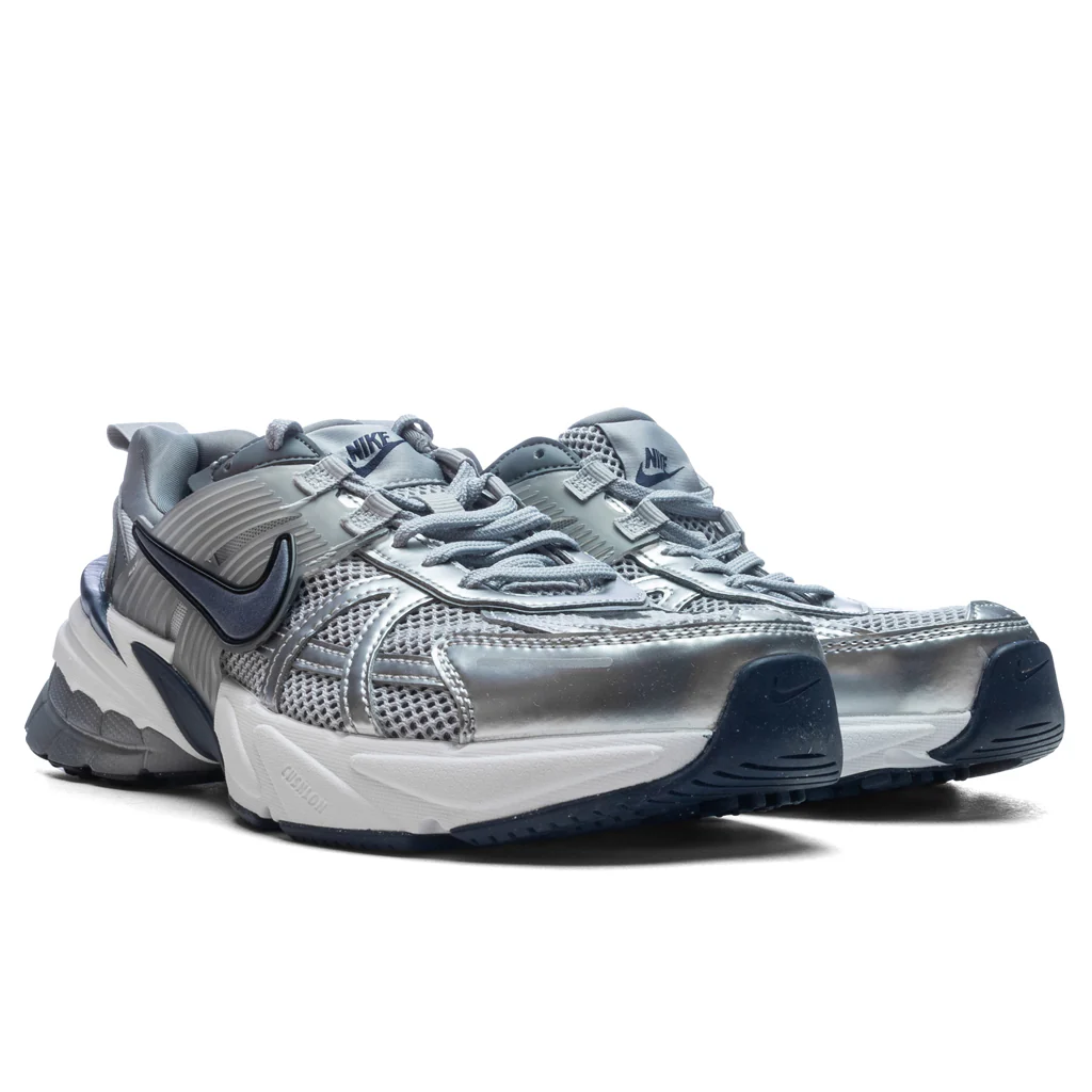 V2K Run - Wolf Grey/Midnight Navy/Cool Grey - Image 2