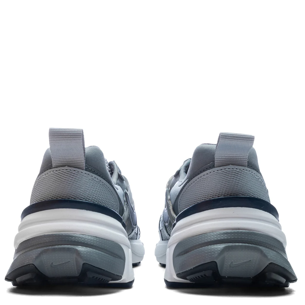 V2K Run - Wolf Grey/Midnight Navy/Cool Grey - Image 4