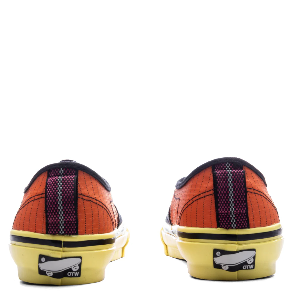 OTW Authentic HT Vibram - Black/Solar - Image 4