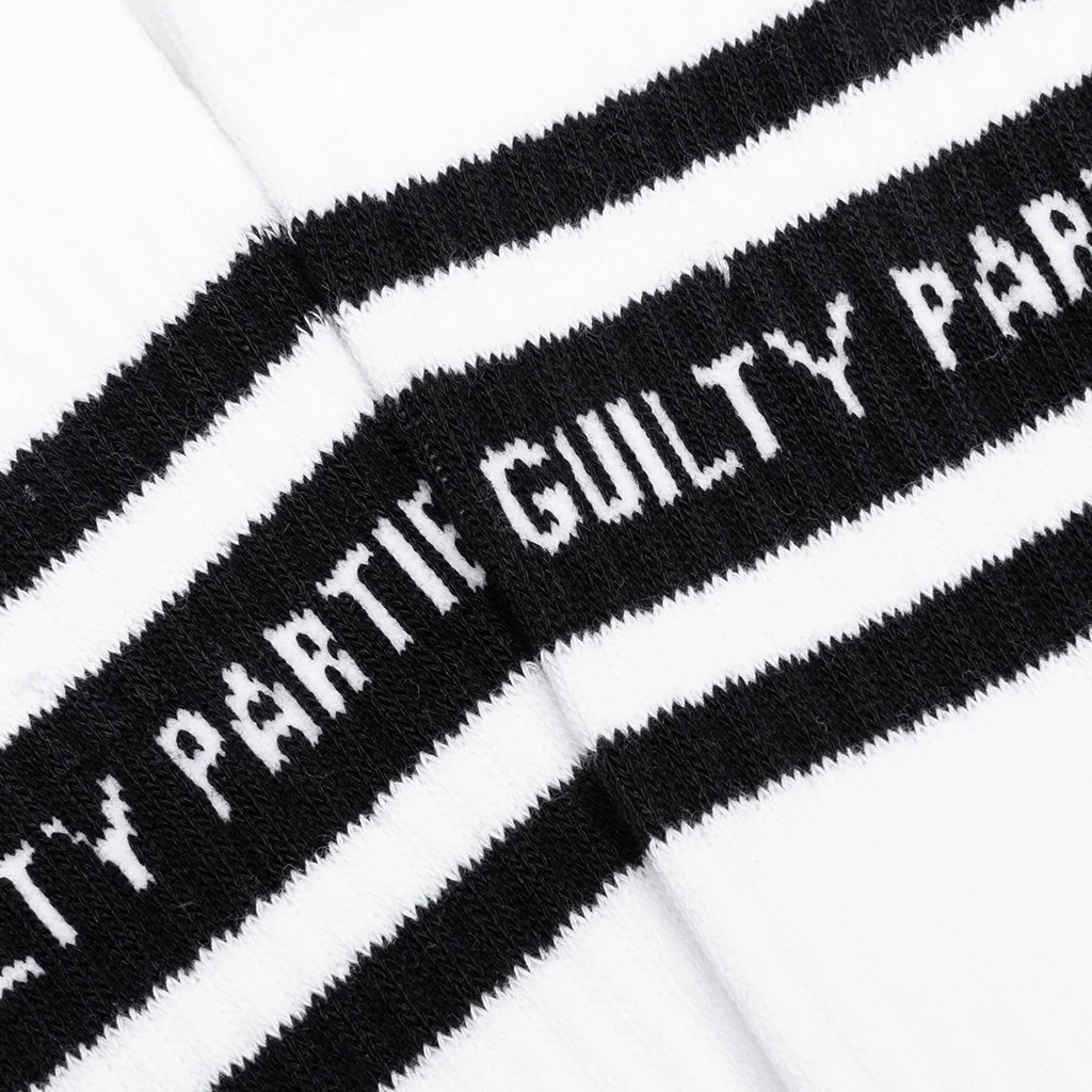 Skater Socks Type 2 - White/Black - Image 2