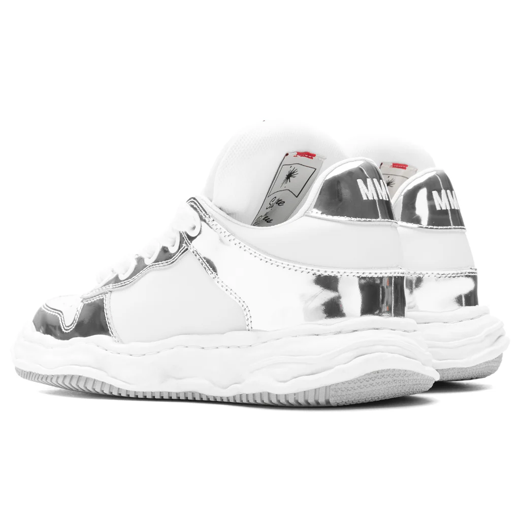 Wayne Low Top Sneakers - Silver/White - Image 3