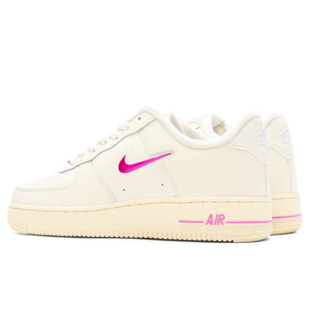Women's Air Force 1 '07 SE - Coconut Milk/Playful Pink/Alabaster - Image 3