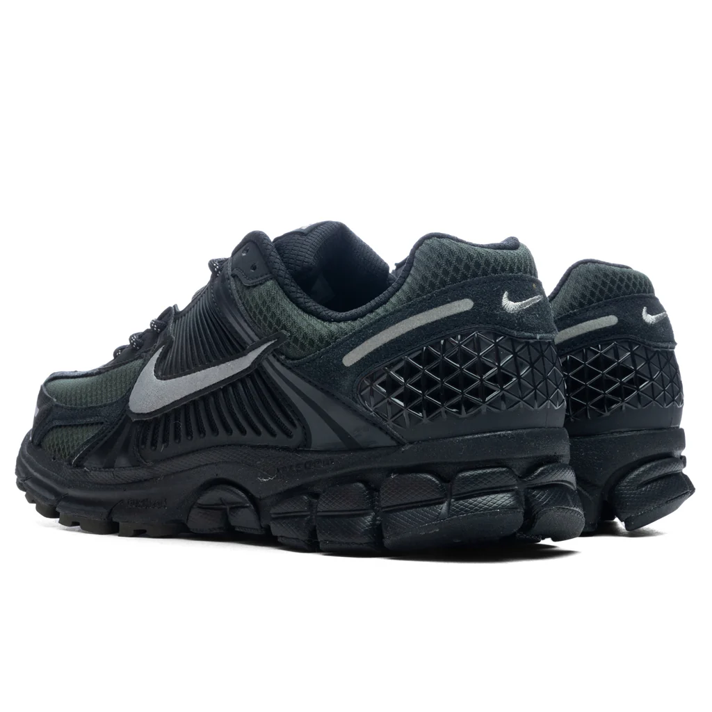 Zoom Vomero 5 - Black/Metallic Pewter/Sequoia - Image 3