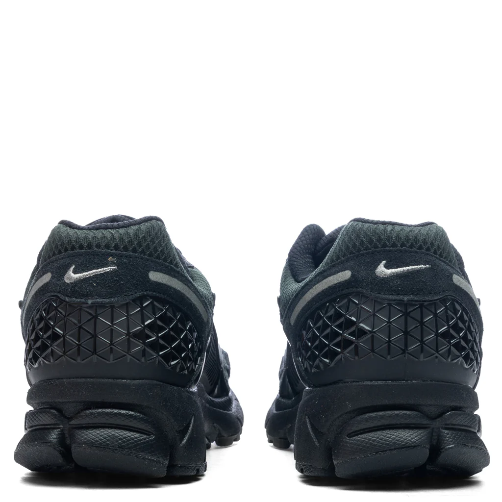 Zoom Vomero 5 - Black/Metallic Pewter/Sequoia - Image 4